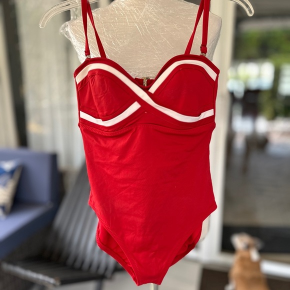 Anne Cole Vibrant Red Swimsuit - Picture 2 of 4